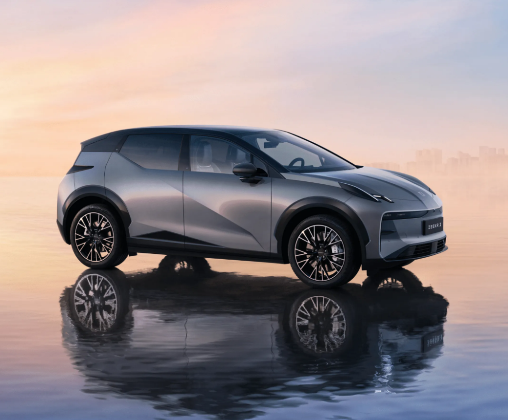 2024极氪X: SUV市场的新标杆，科技与优雅的融合