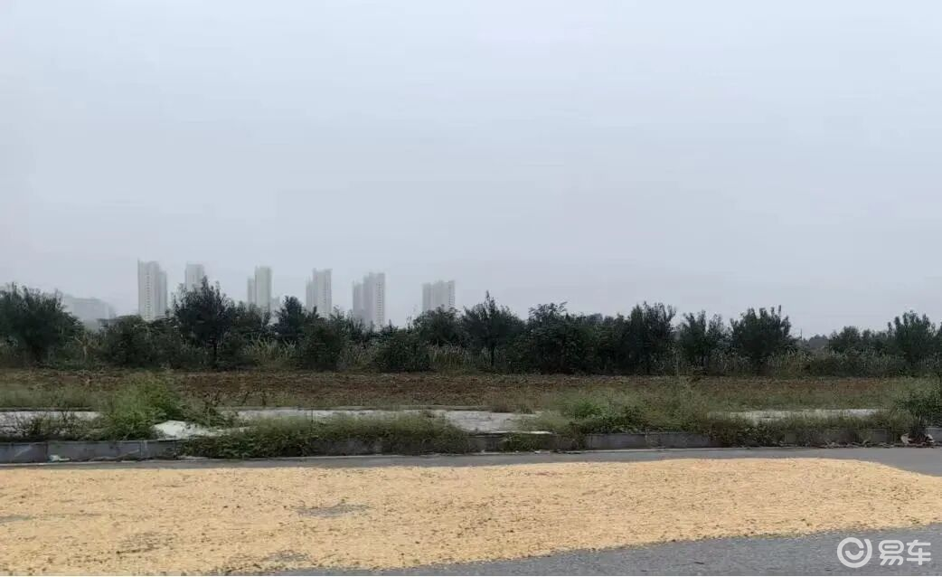 奇瑞风云A8L和比亚迪秦L，谁才是10万国产混动的家轿价