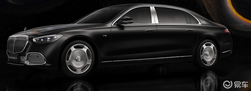 迈巴赫s级车身侧面修长