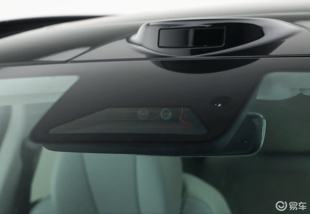 13.49万起,210km纯电续航+激光雷达,星途ET5