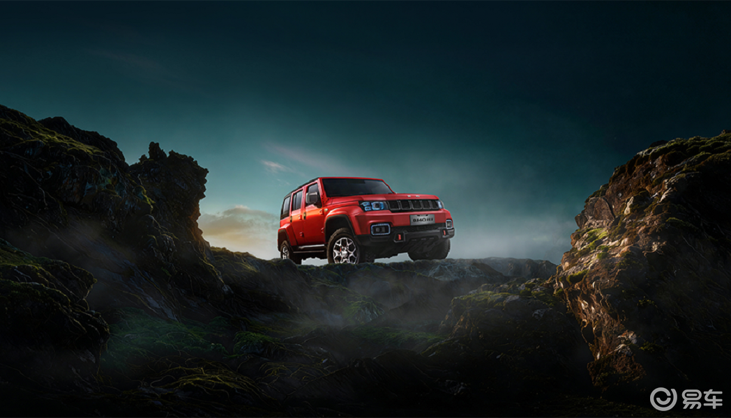 北京越野BJ40探险家与坦克300,谁是真撒野神器?