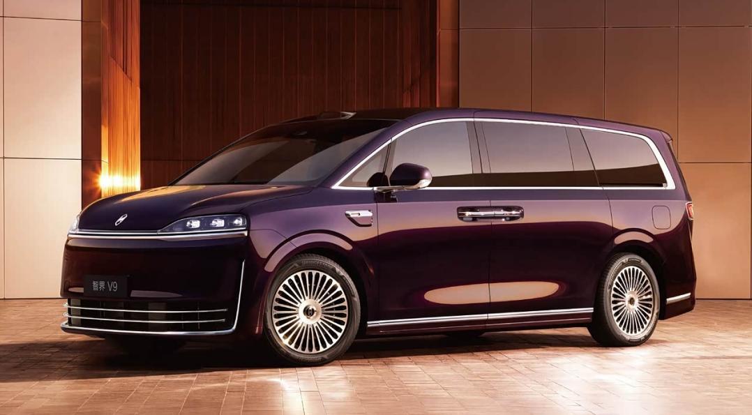 数字体验前卫 零重力座椅有新玩法 智界V9要来了