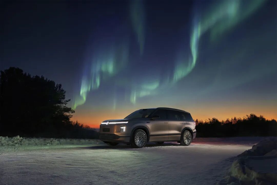 上汽大众 ID. ERA 9X 冬测淬炼德系旗舰标杆