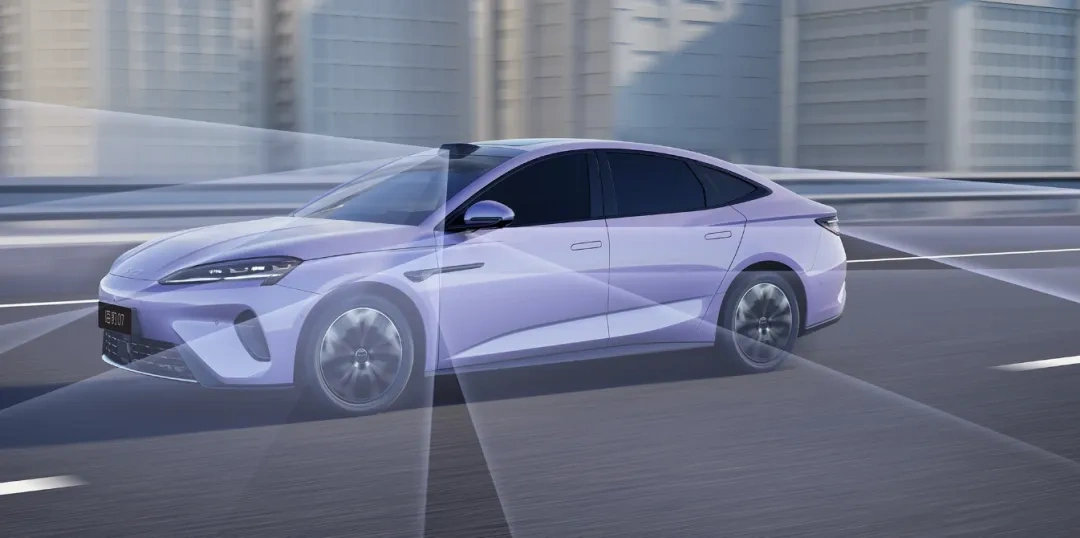 海豹07EV/海狮06EV南京上市,闪充技术下放主流车型