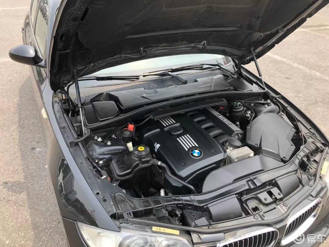 这里面放着一台代号n52b30bf的 3.