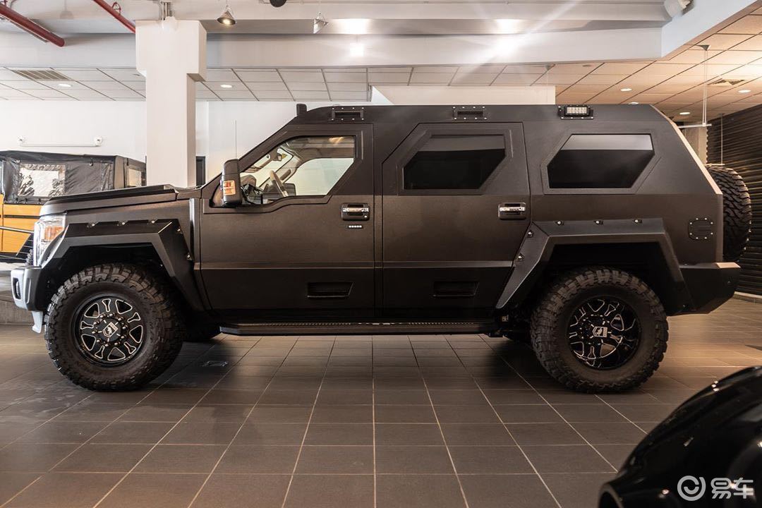 防弹乔治巴顿越野车可谓是越野车中的传说