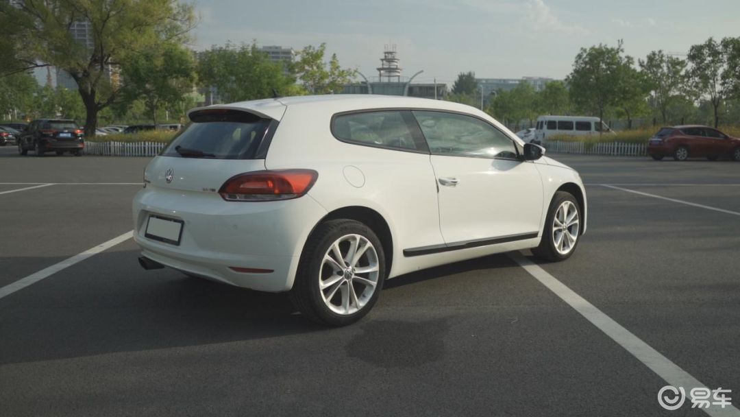 十万买两门gti,炫酷车身加速更快