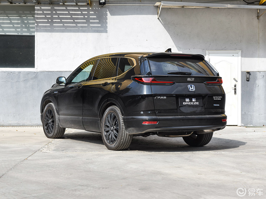 百公里5l油还带四驱,丰田本田两大王牌suv咋选?