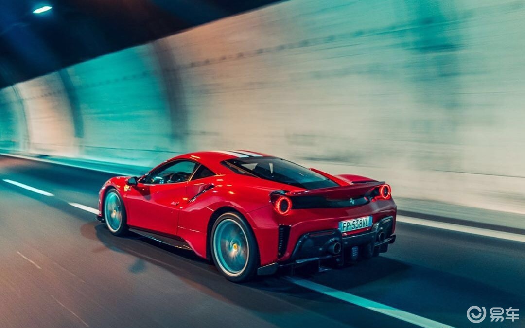 来自亚平宁的红色骏马!体验法拉利488 pista