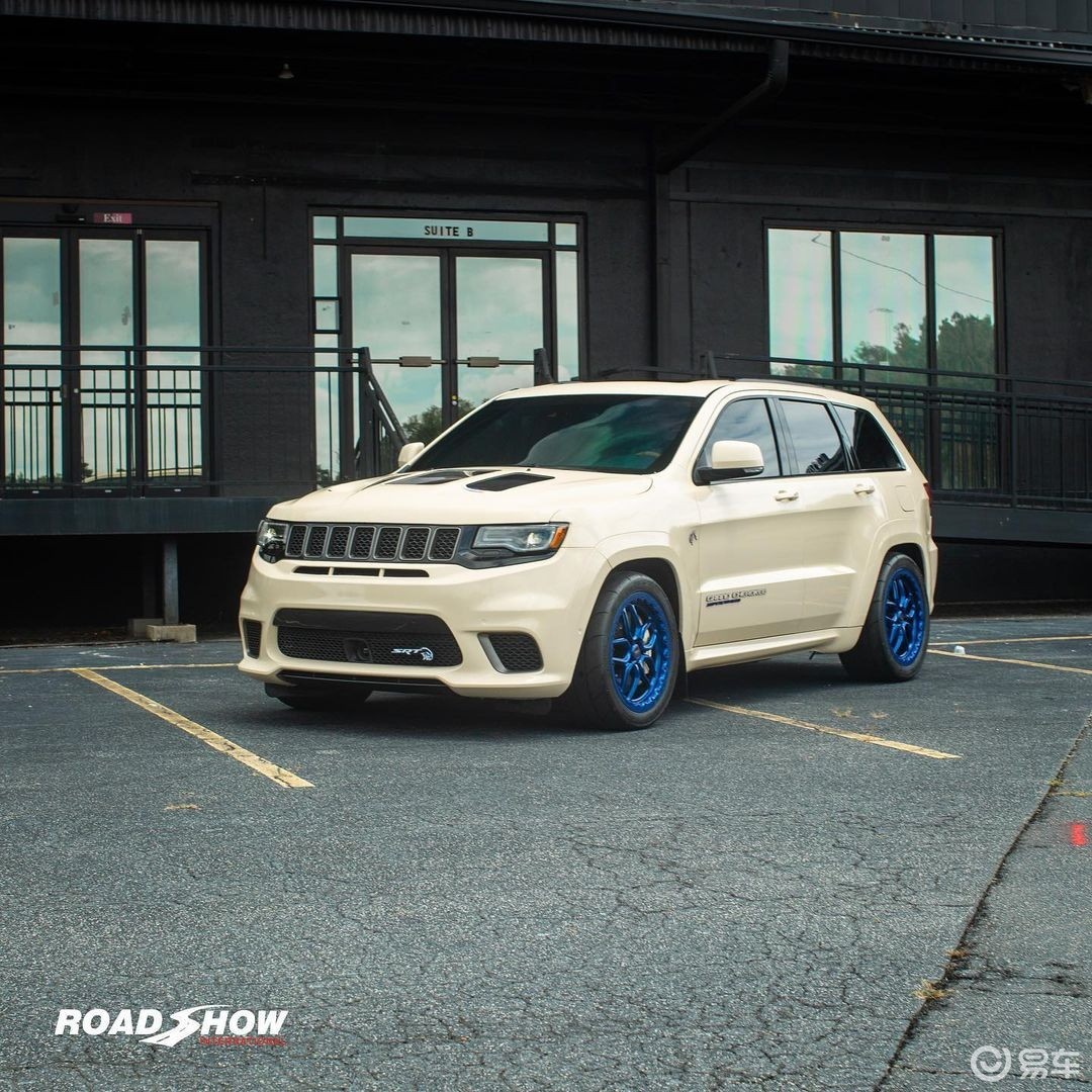 吉普大切诺基 trackhawk 震撼定制改装_易车