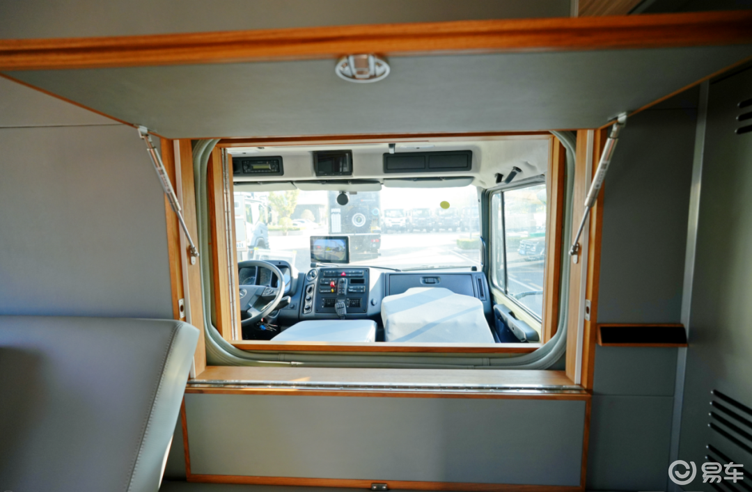 乌尼莫克u50006x6房车