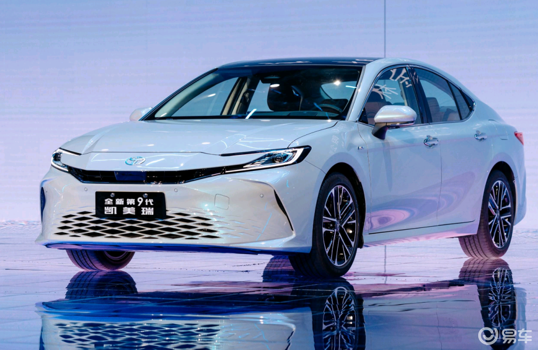 凯美瑞所混动在体验上更接近插混产品_易车