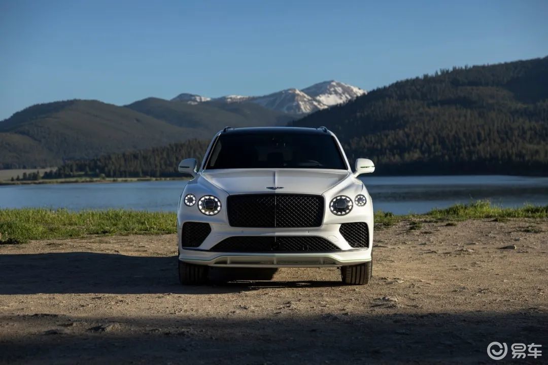 4.0T V8发动机，3.6秒破百，宾利添越Speed
