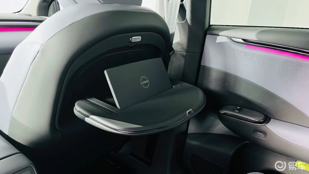 20万级SUV要后排空间大,看这款就够了