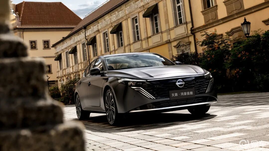 牵手华为 东风日产放大招：天籁·鸿蒙座舱新车全球首发