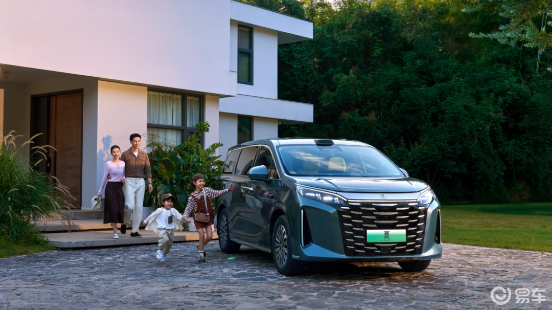 破解家庭出行痛点 2026 款比亚迪夏的全能答卷