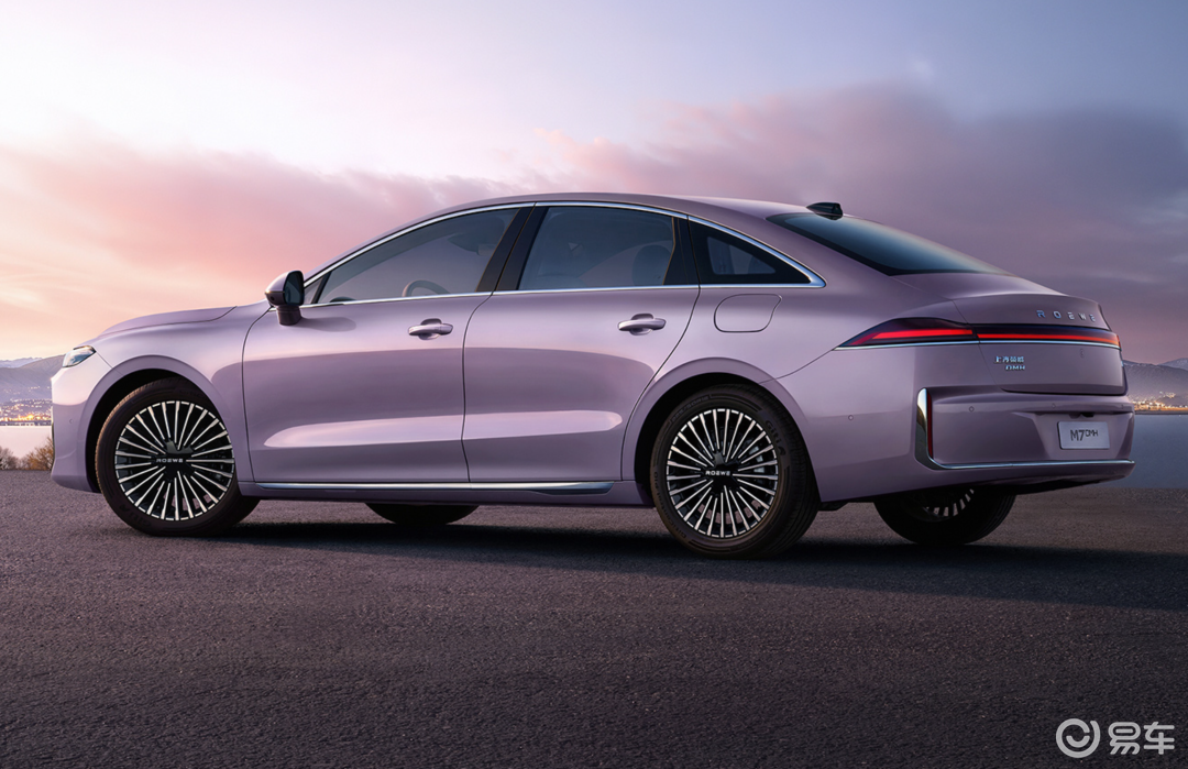 6.万买家轿,车长超4米9,续航破2000km,绝了!