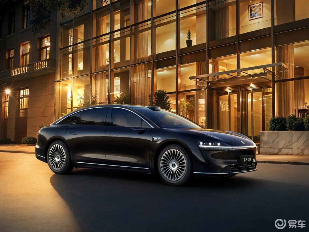 拳打56E！国产旗舰上新，4激光雷达，续航超800公里！