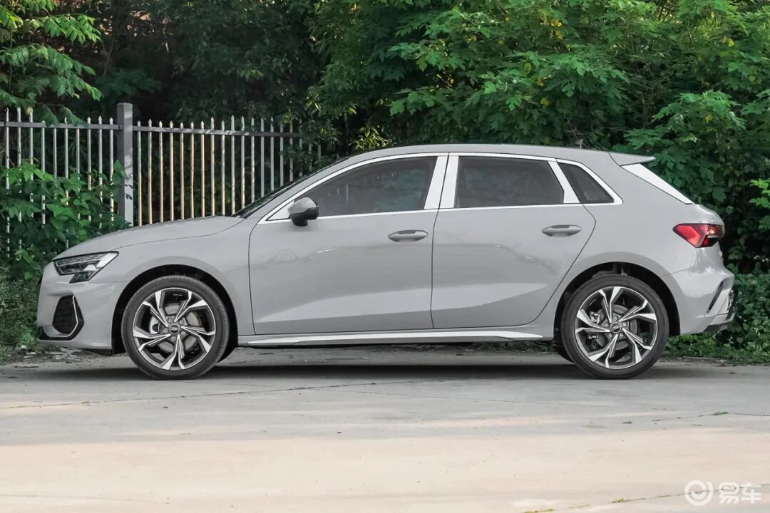 17万买奥迪A3是冤种行为?三大理由让车主心甘情愿掏腰包