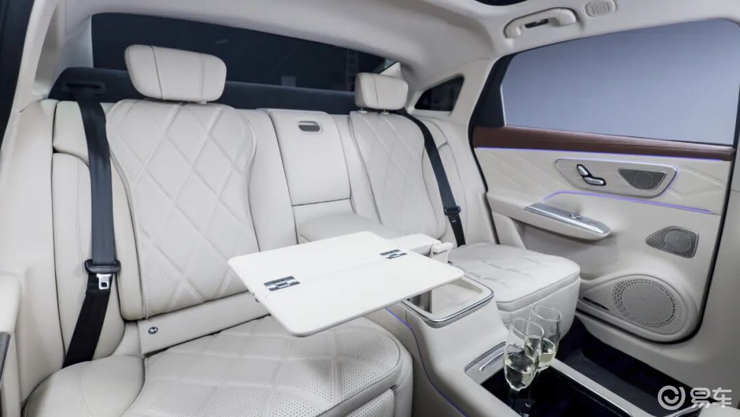 奇瑞风云A9L光辉怎么样?带你盘清楚,四驱最低不到18万