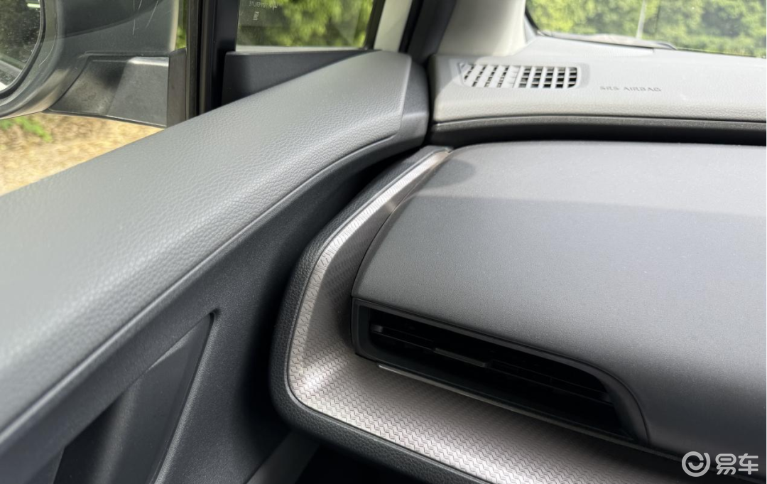 海外试驾第五代丰田普锐斯:假装有乐趣 | 驾仕阅读