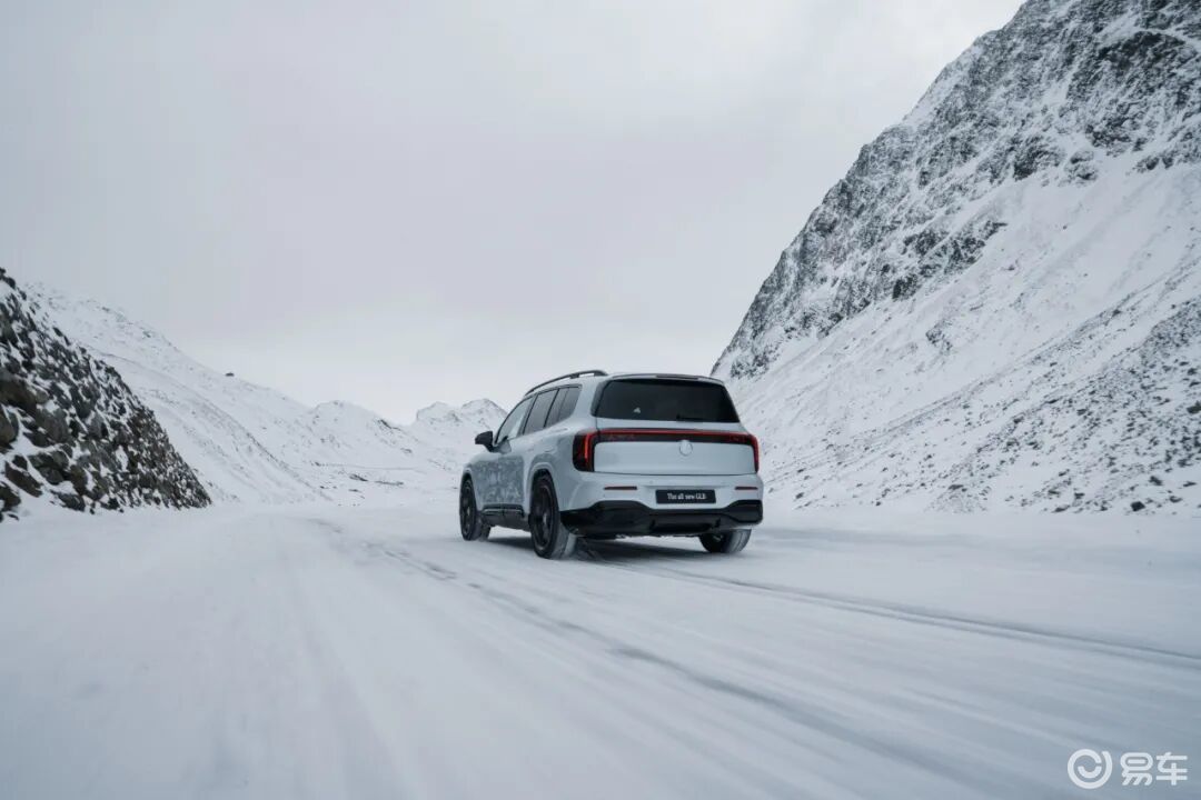 硬朗型格，智能升级 全新梅赛德斯-奔驰GLB全球首发