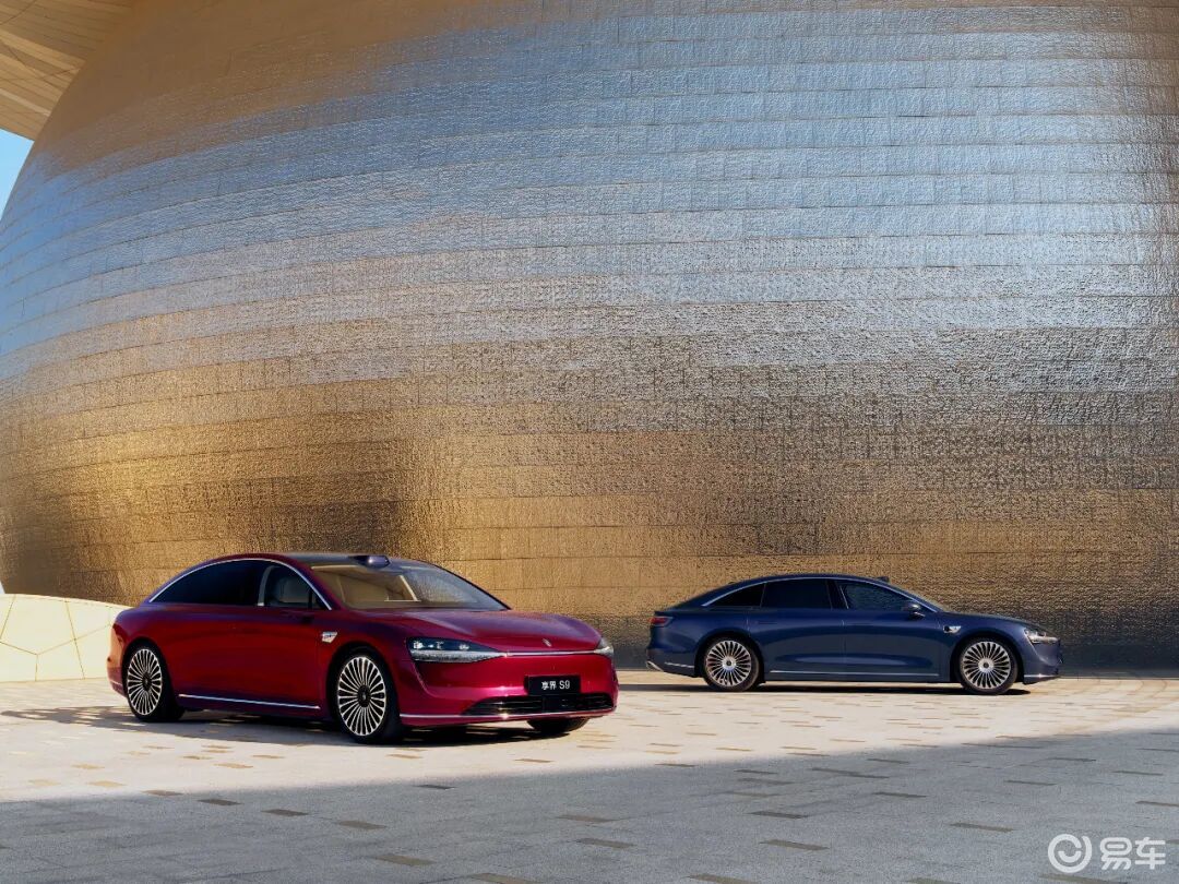 30万最好的两台“华系”轿车，一个好面子，一个好里子