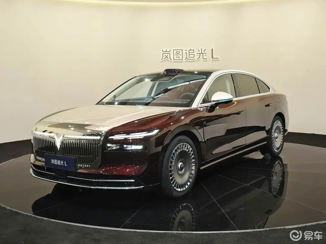 27.99 万起买800V混动轿车 岚图追光L值得选吗?