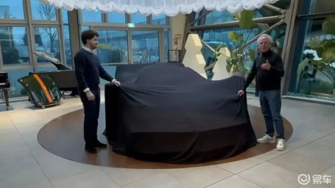 限量25席｜Venuum改装劳斯莱斯曜影，超豪华的张扬