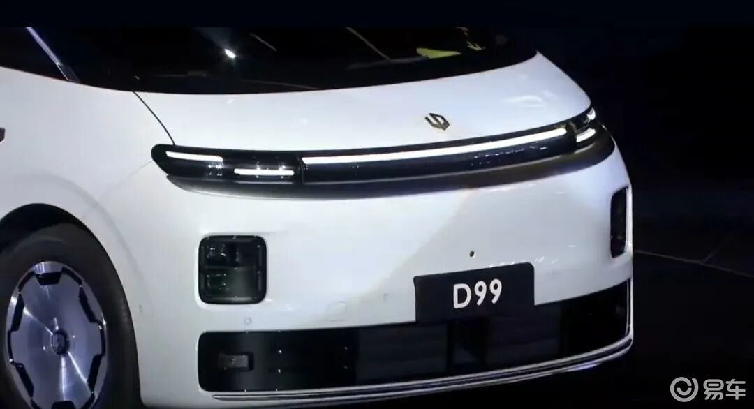 零跑26年目标年销100万台 首款MPV零跑D99亮相