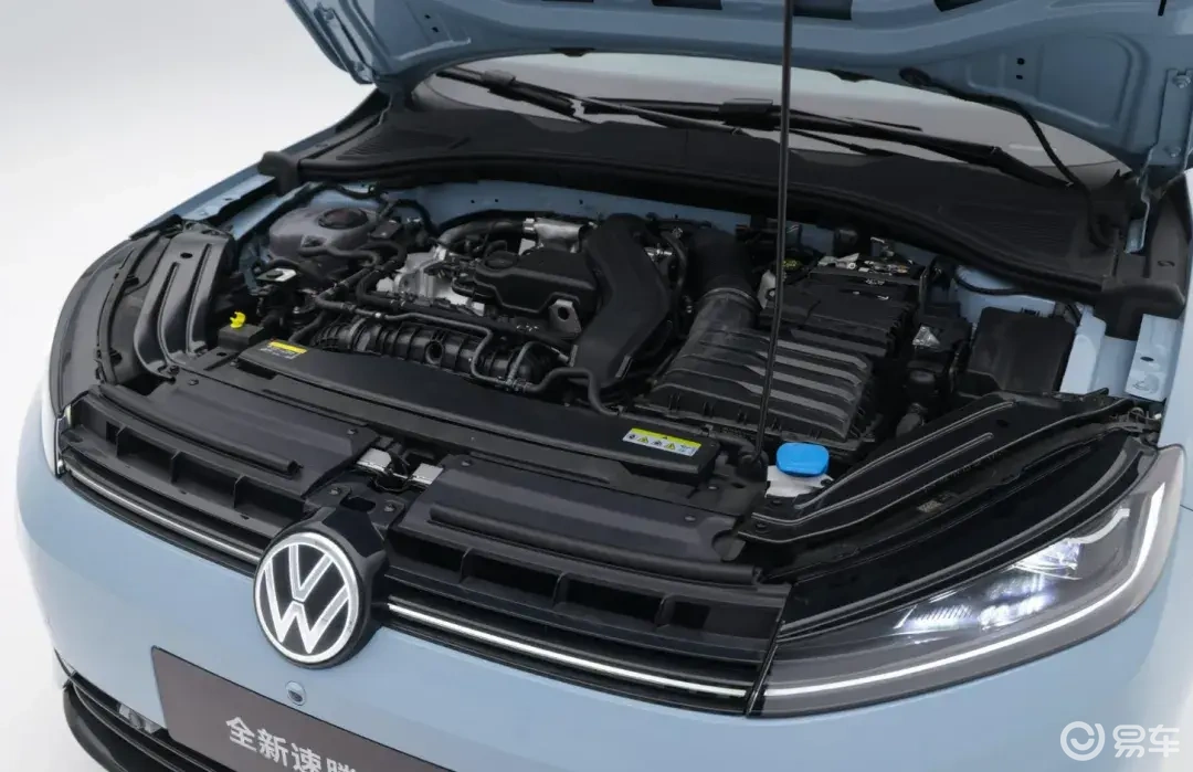 全新大众速腾S实车亮相，提供两种动力可选，将在3月份上市