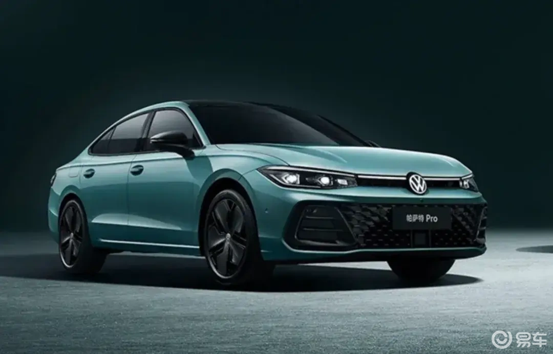 奇瑞风云A9L对比大众帕萨特，到底谁更值得入手？