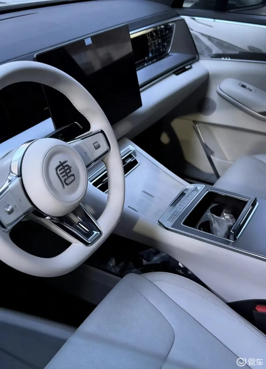比亚迪大唐内饰解析，9系列旗舰SUV比亚迪必须有？