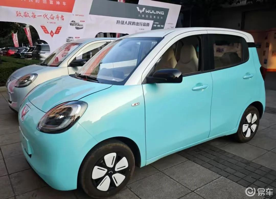 国民神车再进化:四门+快充! 第五代宏光MINIEV开订