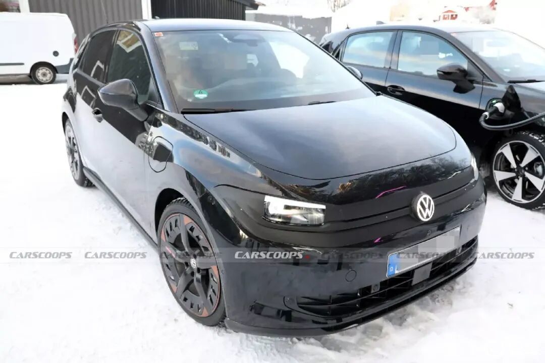 大众ID.POLO，德系经典两厢车换赛道