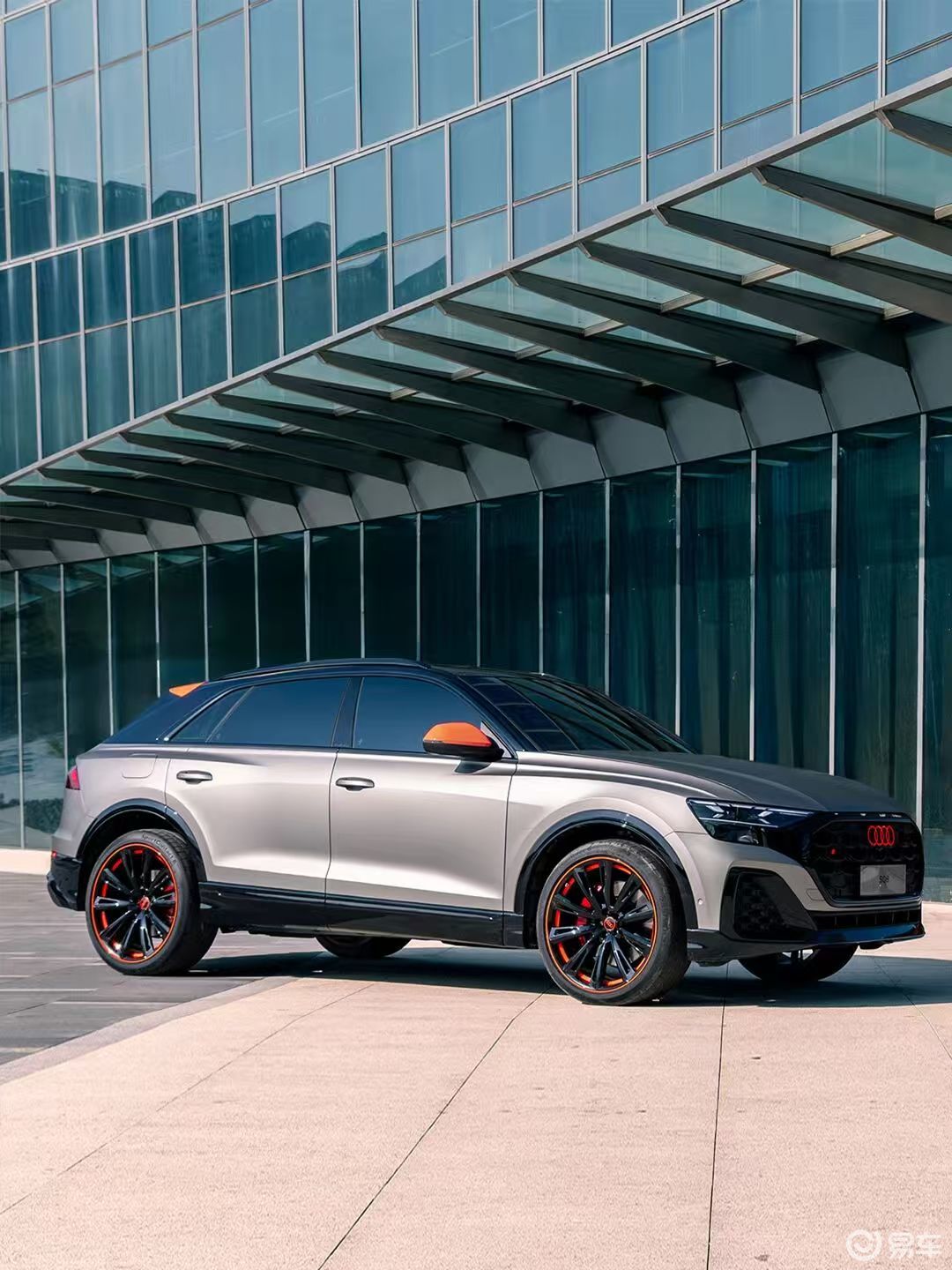 114万元！新款奥迪SQ8开启预售，搭载4.0T V8