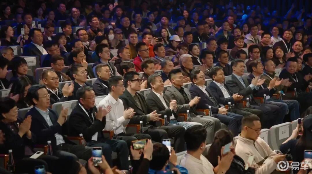 舒淇代言！小米新一代SU7发布，王传福何小鹏李想都在现场