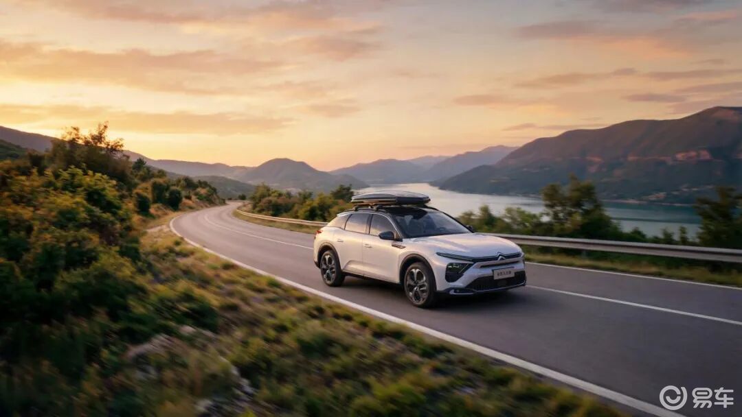 东风雪铁龙新款凡尔赛C5 X上市,一口价11.37万起