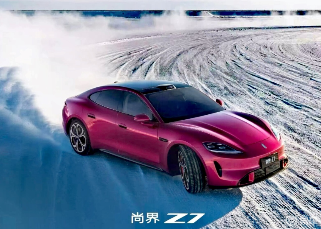 余承东拿捏雷军，“大溜背低趴体”天团围攻保时米