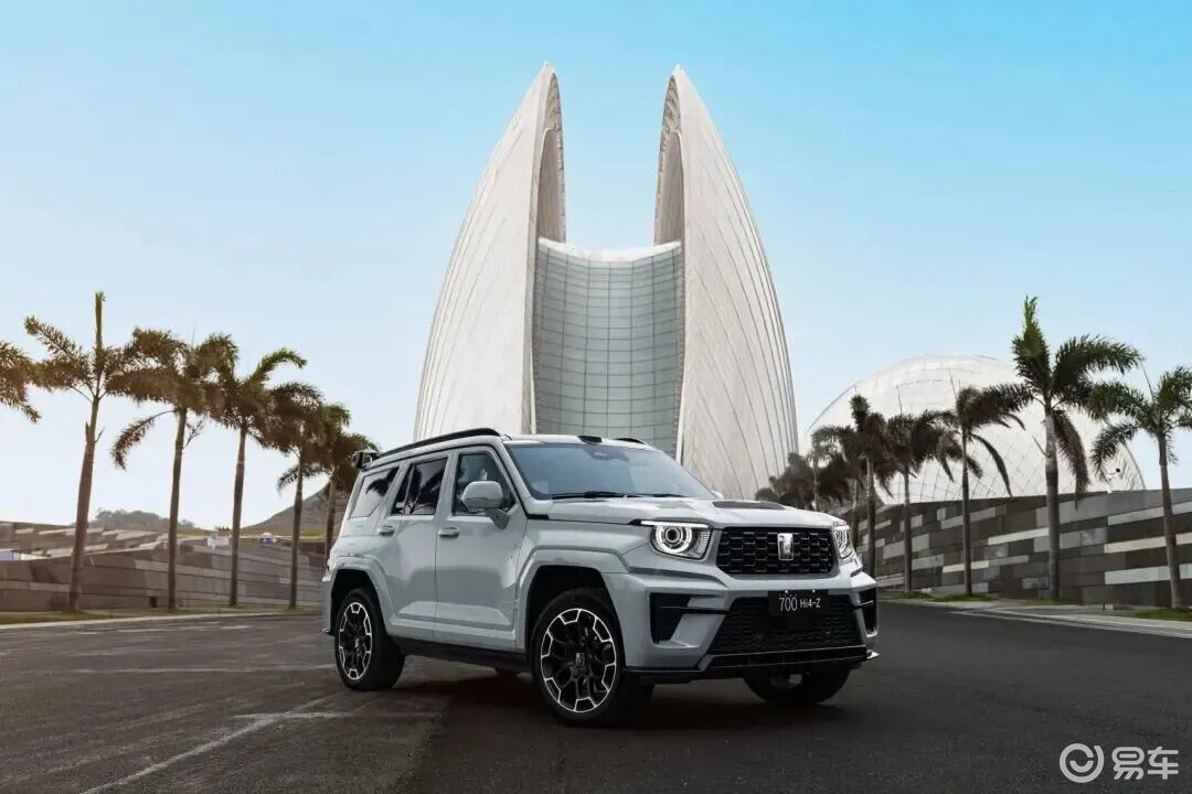 43.8万起 2.0T/3.0T 插混 新坦克700预售