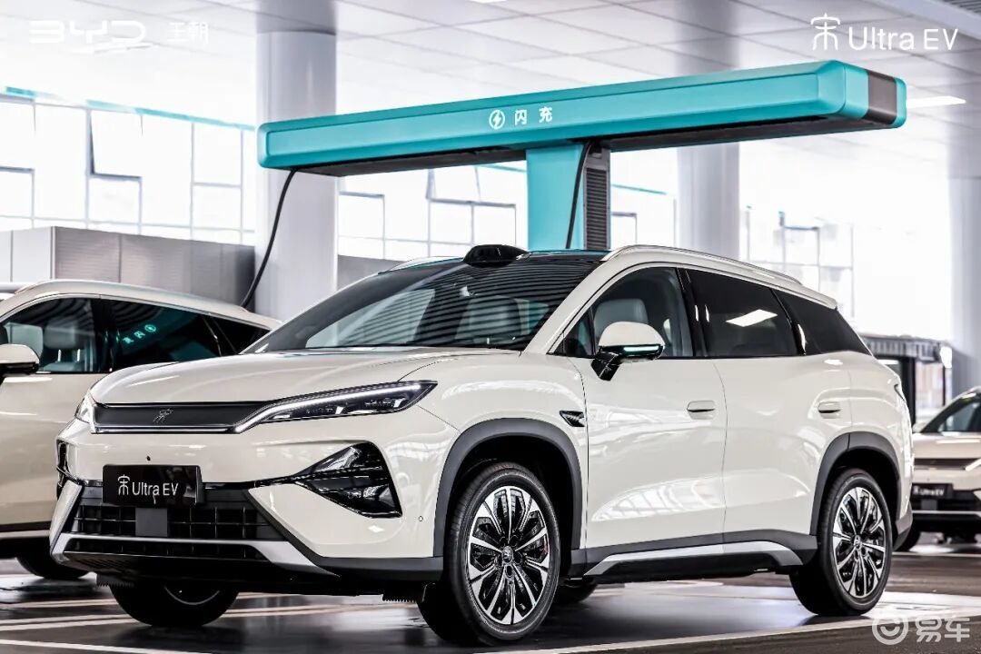 激光雷达零重力座椅打下来了？15万买SUV，入门即满配！