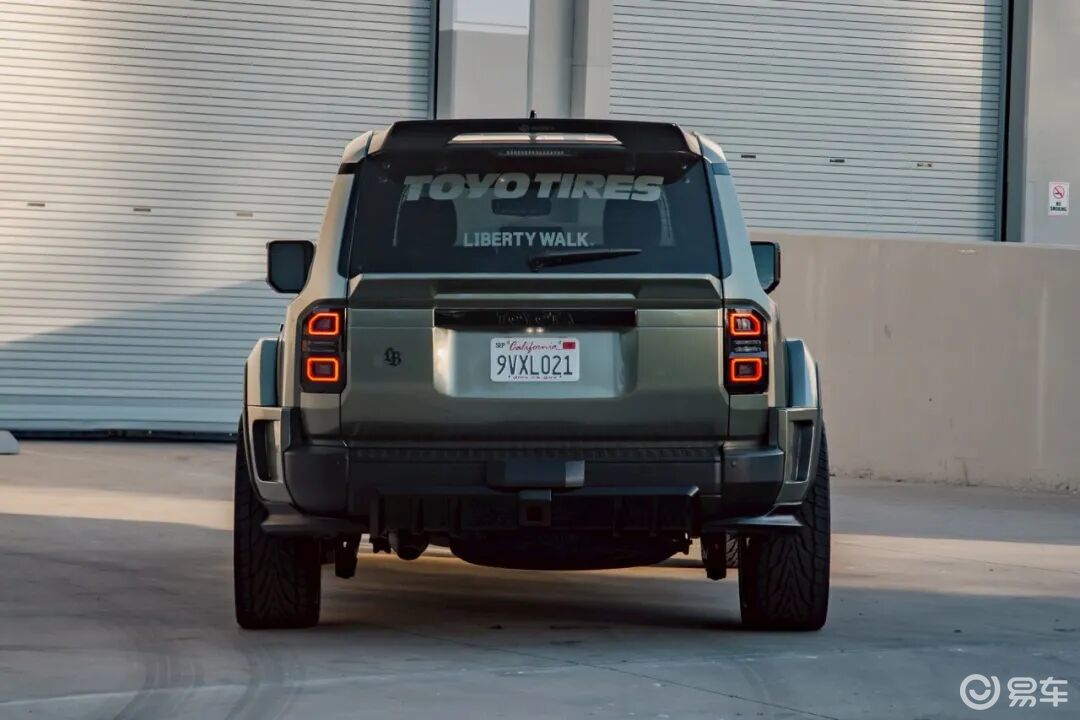 丰田霸道改宽体颜值直接拉满，改装后还能胜任硬核越野场景吗