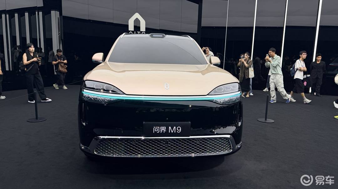 全方位革新，实拍全新问界M9及Ultimate领世加长版