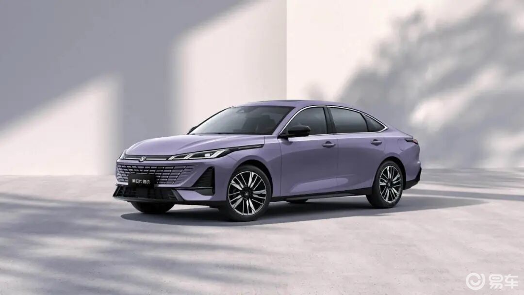 第四代长安逸动：十万级家轿的价值觉醒