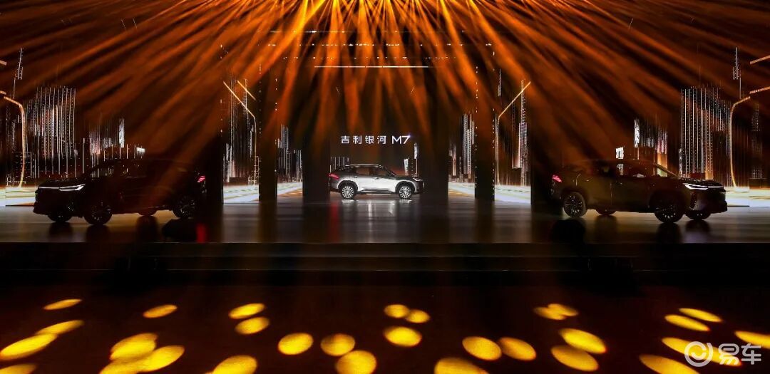 10 万级电混 SUV 杀疯了，它凭什么重新定义主流？