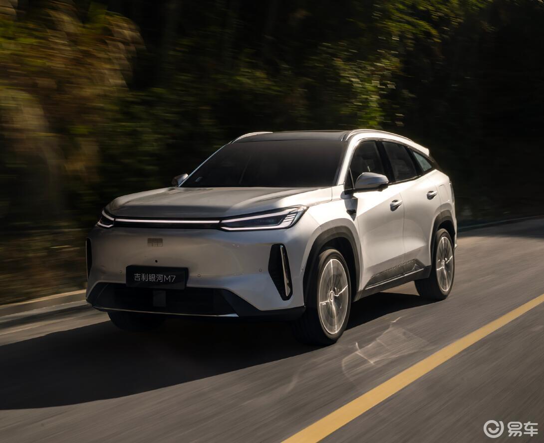 吉利汽车加大“火力” 4款新车来袭 银河战舰700领衔
