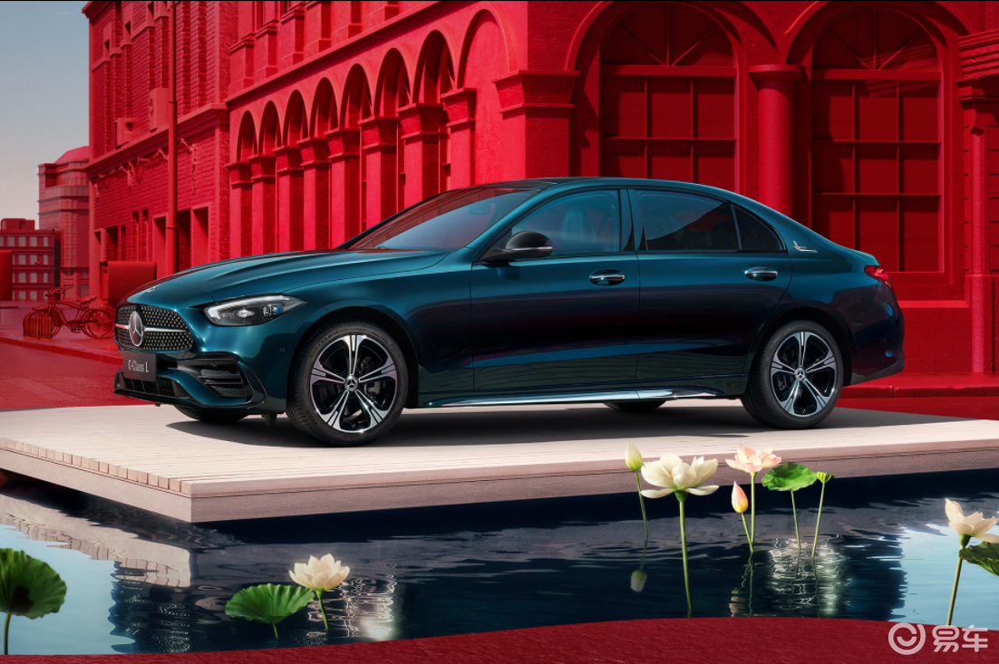 奔驰e级新款奔驰车型在配置上有所升级