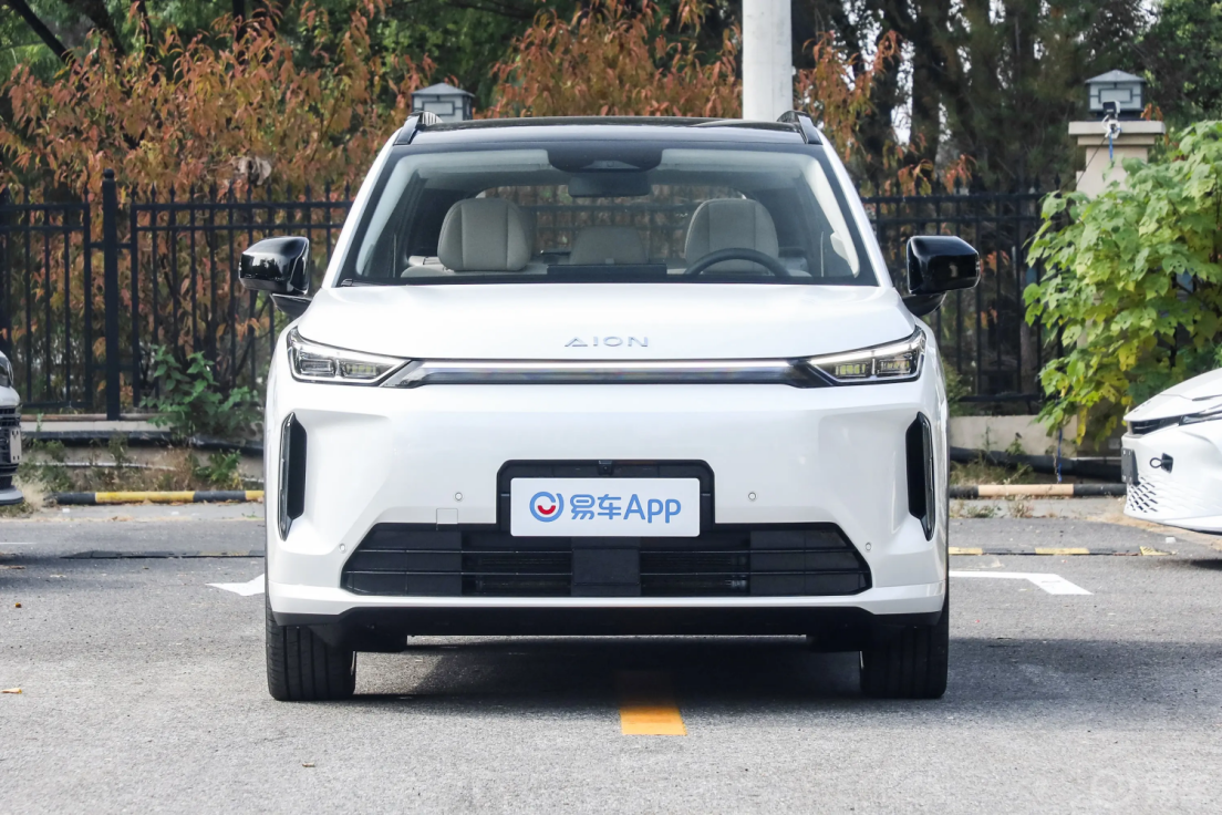 试过了，13.58万的顶配i60真可以！i60对比E5