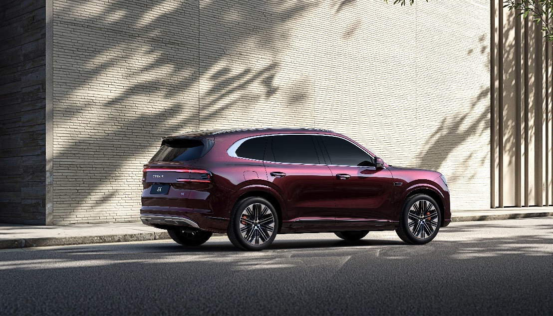 又一款SUV首秀！极氪8X实车解析，40万级SUV要变天