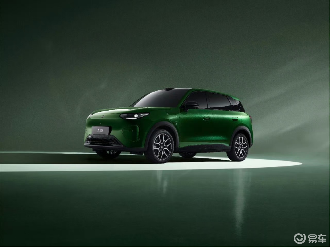 当QQ3和零跑A10相遇,谁才是值得购买的那个?